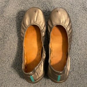 Tieks by Gavrieli Size 9 Ballet flats in Silver “metallic pewter” foldable Flats